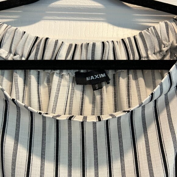 Stripped Off The Shoulder Blouse - Picture 2 of 3